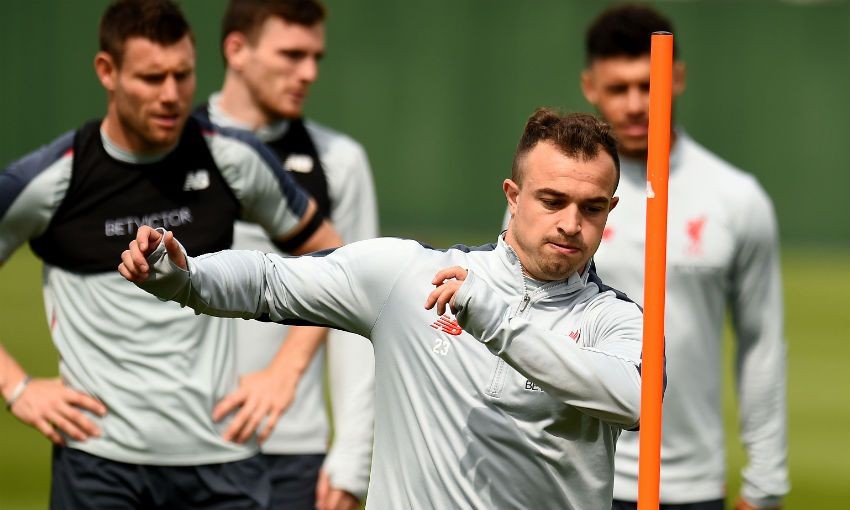 Liverpool tập - Bóng Đá