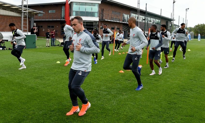 Liverpool tập - Bóng Đá