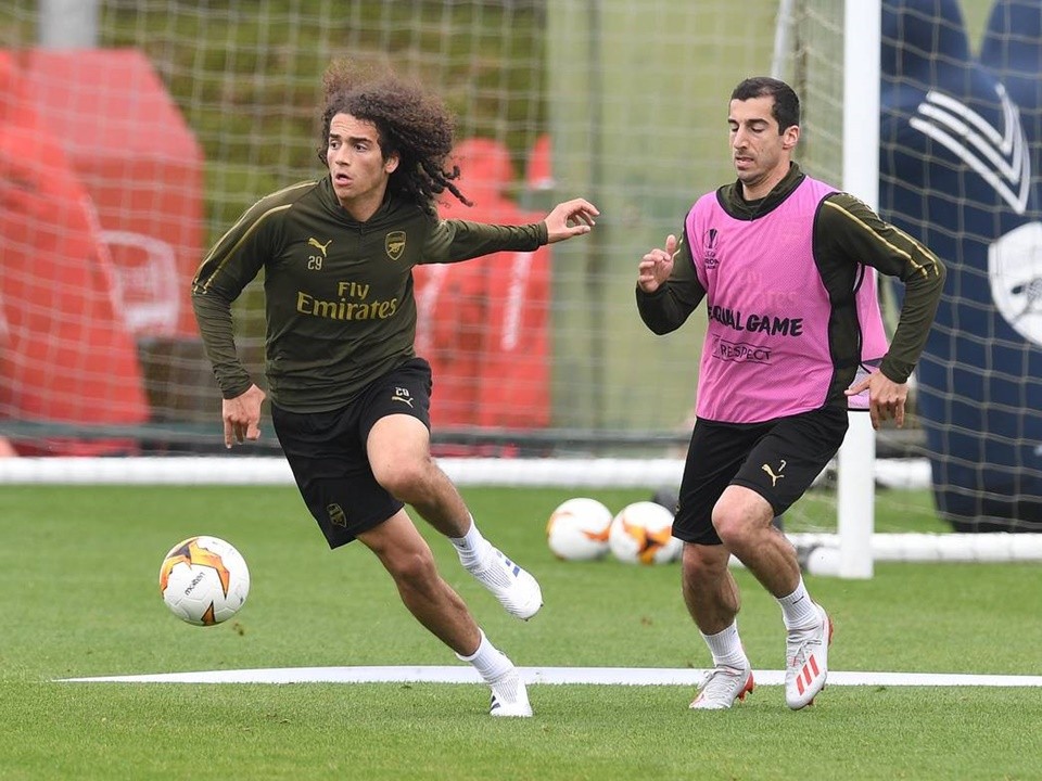 Arsenal tập - Bóng Đá