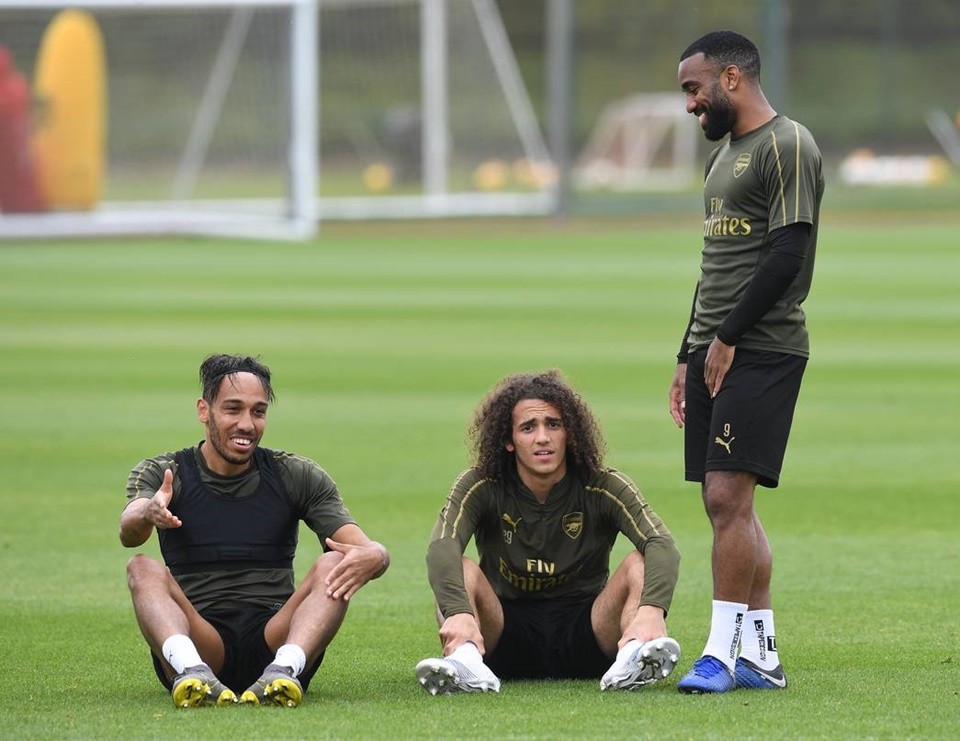 Arsenal tập - Bóng Đá