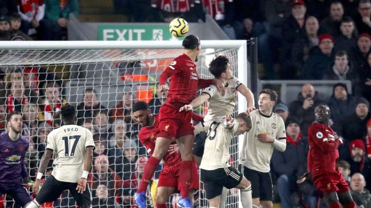 Cái tên mà Mourinho ruồng rẫy giờ là cứu tinh của Man Utd - Bóng Đá