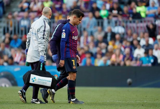 Barcelona put eight players up for sale in summer transfer clearout - Bóng Đá
