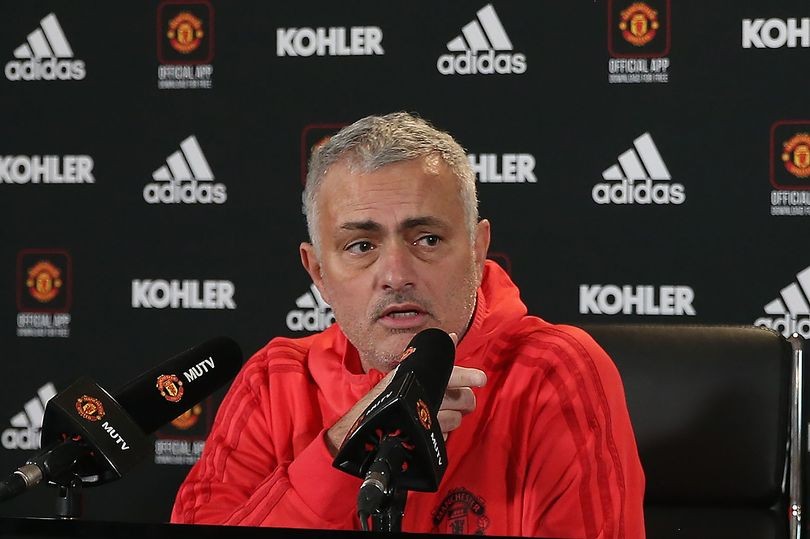Mourinho giữ bí mật, từ chối hé lộ thông tin lực lượng Man Utd - Bóng Đá