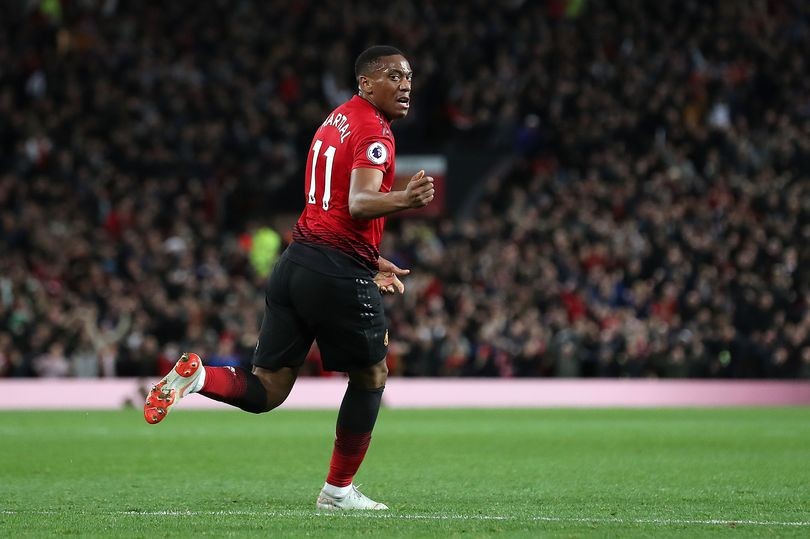 Man Utd nhận tin sốc từ Anthony Martial - Bóng Đá