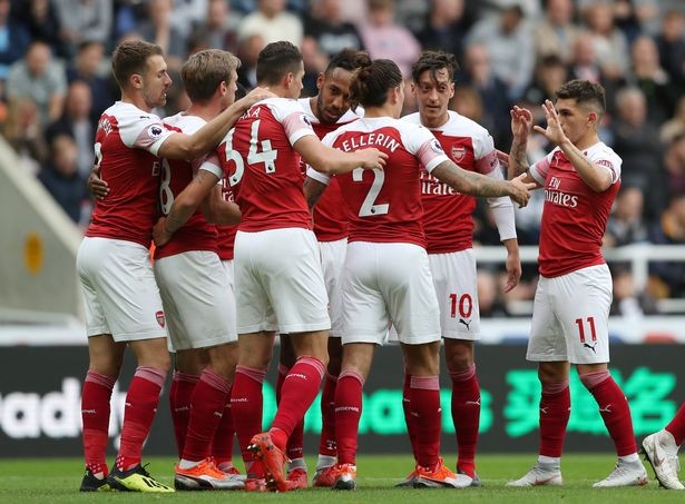 HLV Emery được khen khi dùng Torreira - Bóng Đá