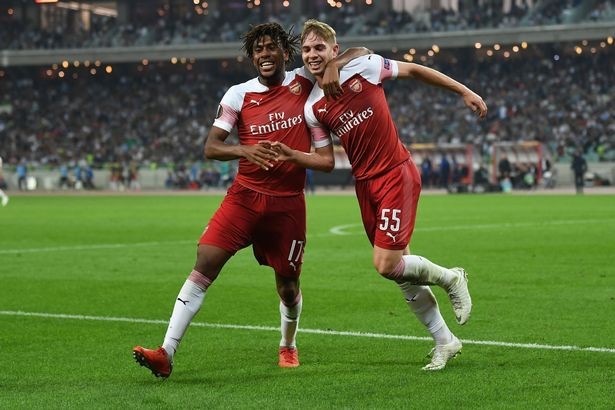 Người hâm mộ Arsenal 'điên đảo' vì hiện tượng Emile Smith Rowe  - Bóng Đá