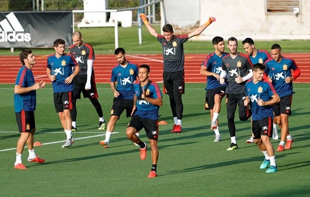 Sir Alex tham dự khánh thành SVĐ Salford City  - Bóng Đá