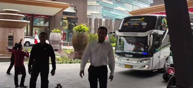 Cận cảnh Benevento ăn mfừng như thể vô địch Serie A - Bóng Đá