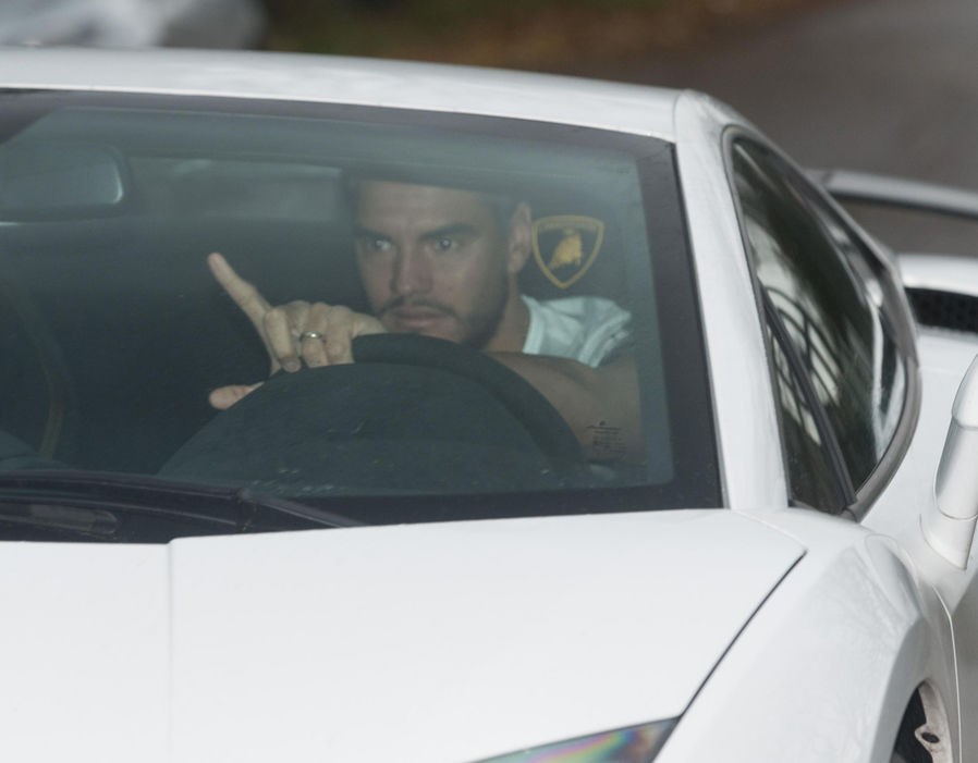 Liverpool gặp khắc tinh và đây là cách Man City đánh chiếm ngôi đầu - Bóng Đá