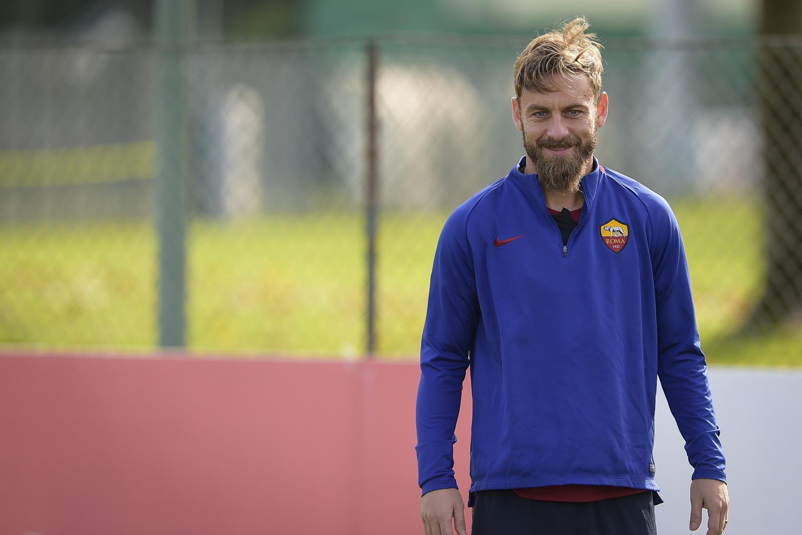 AS Roma tập luyện - Bóng Đá