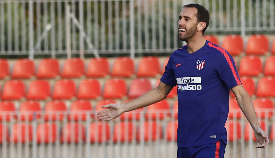 Lên đường về nhà, Hazard vẫn tỏ rõ vai trò thủ lĩnh - Bóng Đá