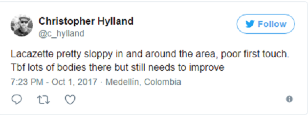 Tịt ngòi trước tân binh, Alexandre Lacazette bị CĐV Pháo thủ phàn nàn - Bóng Đá