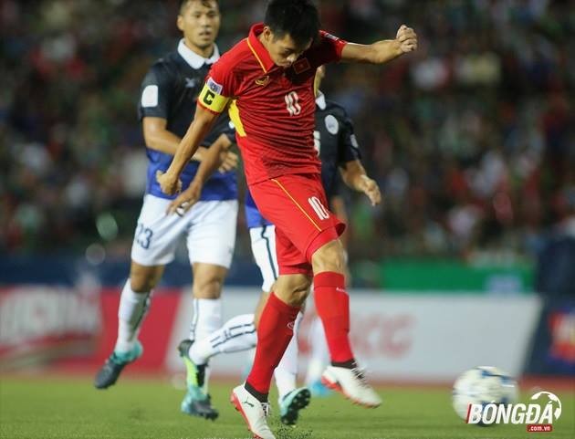 Vươn lên top 4, Wenger vẫn bị CĐV khắp thế giới 