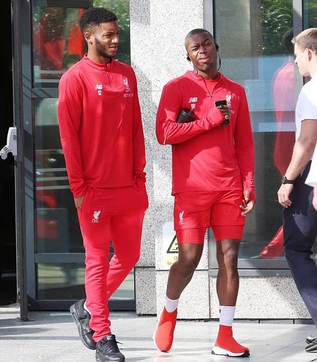 Liverpool tập - Bóng Đá