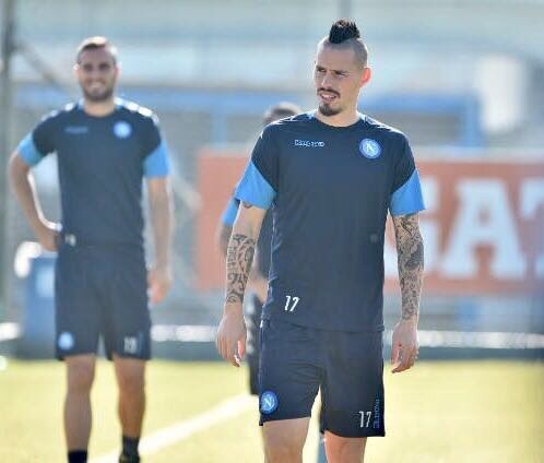 Napoli tập luyện - Bóng Đá
