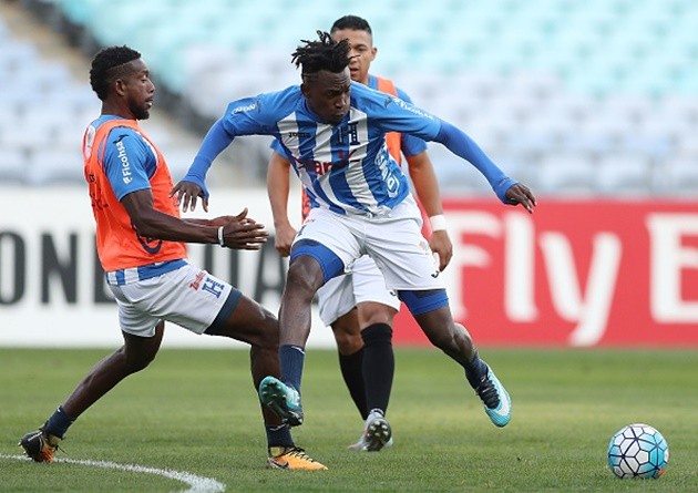 HLV Honduras căng thẳng tột độ trước cuộc đại chiến với Australia - Bóng Đá