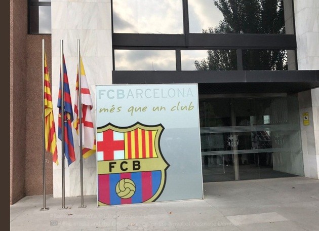 Tân binh Llorente cười thả ga trên sân tập Gà trống - Bóng Đá