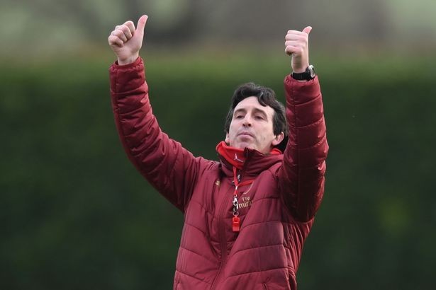 Emery chê Mourinho là đứa trẻ khóc nhè - Bóng Đá