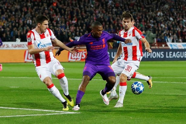 Fan Liverpool giận dữ với pha bỏ lỡ Sturridge - Bóng Đá