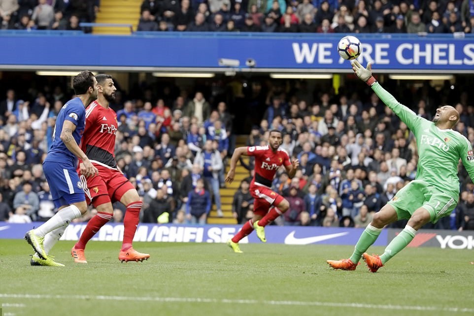 Hazard tả xung hữu đột, mang Chelsea về với top 4 quen thuộc - Bóng Đá