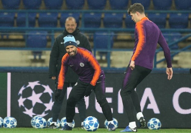 Mendy hóa ninja, Man City sẵn sàng chống lại vũ khí đáng sợ nhất của Shakhtar Donetsk - Bóng Đá