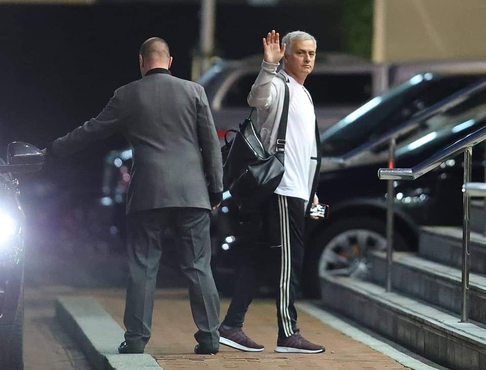 Man Utd đến khách sạn Lowry - Bóng Đá