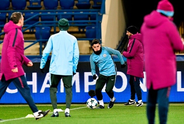 Man City tập   - Bóng Đá