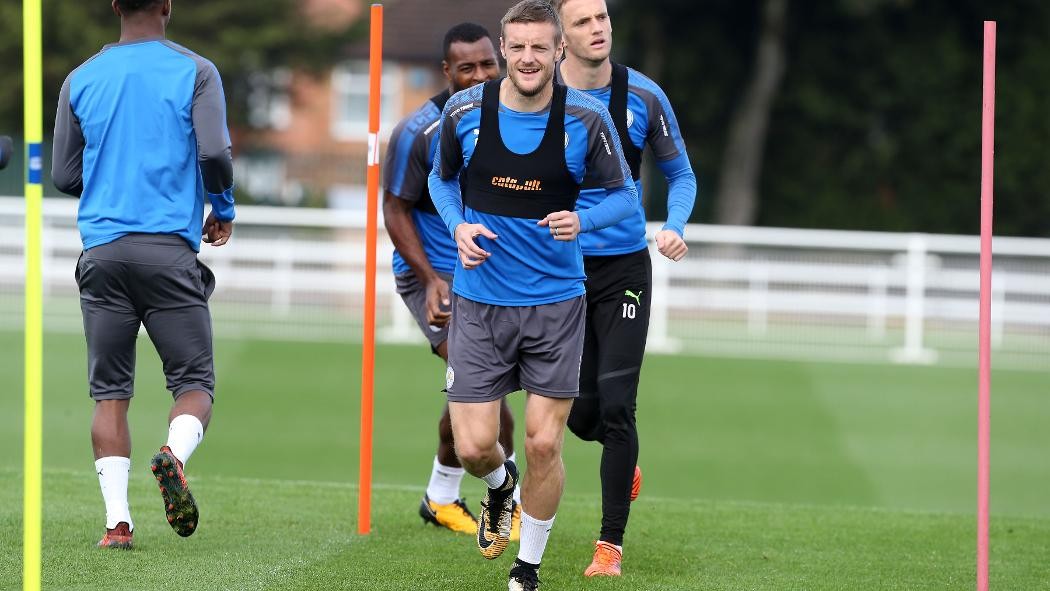 Leicester tập luyện - Bóng Đá