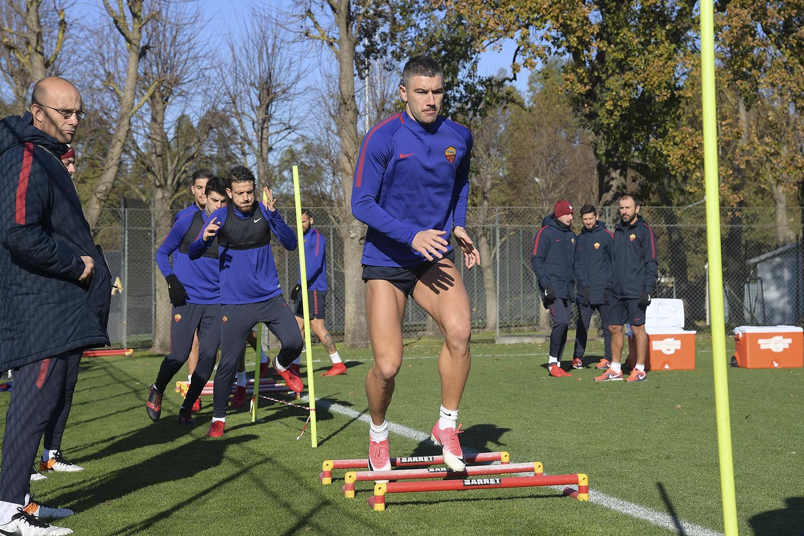 AS Roma tập luyện - Bóng Đá
