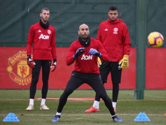 Man Utd tập - Bóng Đá
