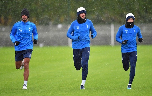 Dào sao Tottenham nghịch tuyết thả ga sau khi hủy diệt Stoke City - Bóng Đá