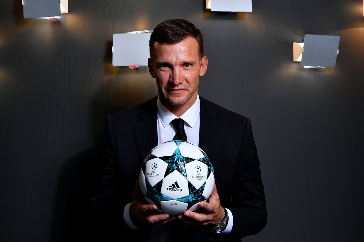 Lĩnh trọn đầu gối, người cũ vẫn khiến tiền đạo của Arsenal tắt điện - Bóng Đá