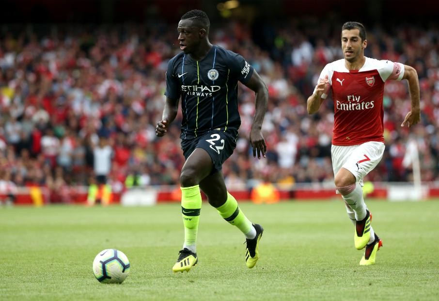 Benjamin Mendy hay Marcos Alonso - Ai là hậu vệ trái xuất sắc nhất Premier League? - Bóng Đá