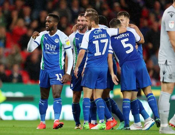 Vừa xuống hạng Premier League, The Potter liên tiếp sấp mặt tại Championships - Bóng Đá