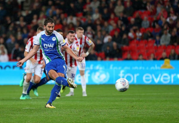 Vừa xuống hạng Premier League, The Potter liên tiếp sấp mặt tại Championships - Bóng Đá
