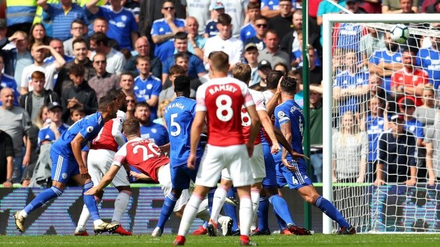 Thống kê vòng 4 Premier League: Ong bắp cày 'hạ sát' Gà trống - Bóng Đá