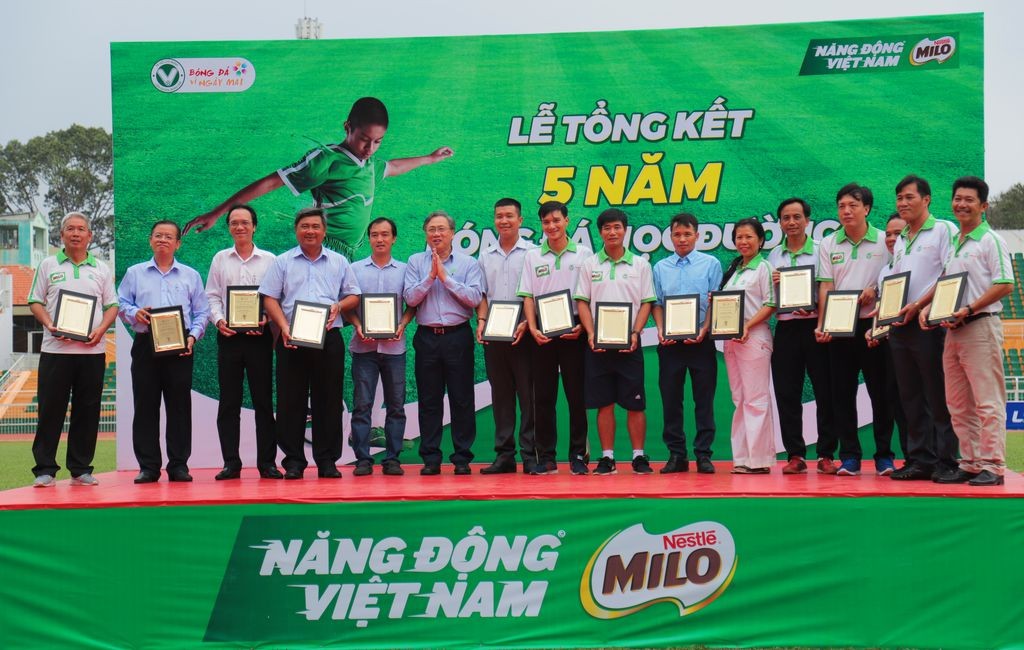 LĐBĐ TP.HCM tổng kết 5 năm chương trình Bóng đá học đường - Bóng Đá