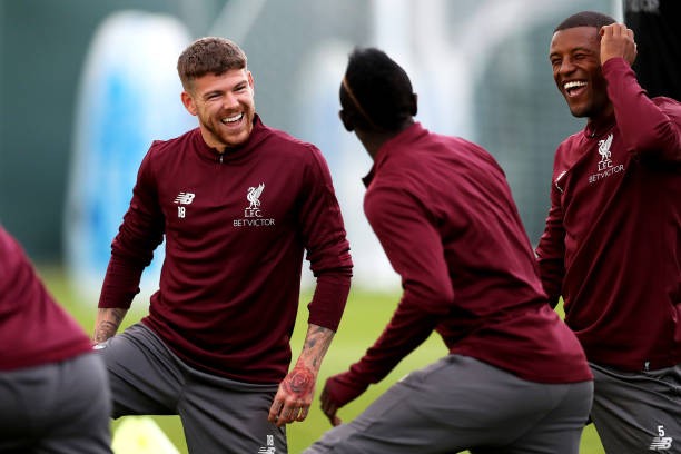 Liverpool tập buổi cuối, đã rõ tình hình Firmino? - Bóng Đá