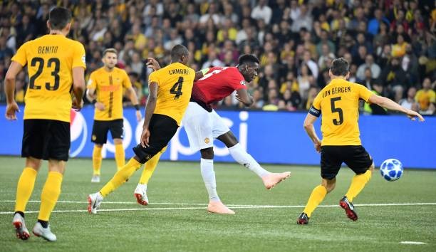 'Ibrahimovic' làm loạn trong chiến thắng của Man United - Bóng Đá