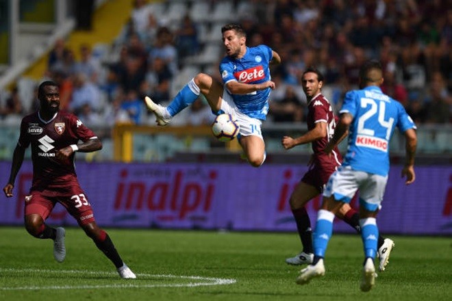 Insigne lập cú đúp, Napoli bám sát Juve trên bảng xếp hạng - Bóng Đá