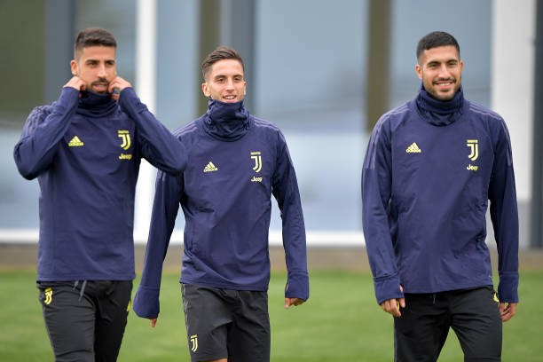 Ronaldo mất tích trên sân tập Juve - Bóng Đá