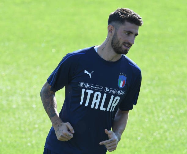 Nụ cười của Bonucci không thể xóa đi căng thẳng tại Italia - Bóng Đá