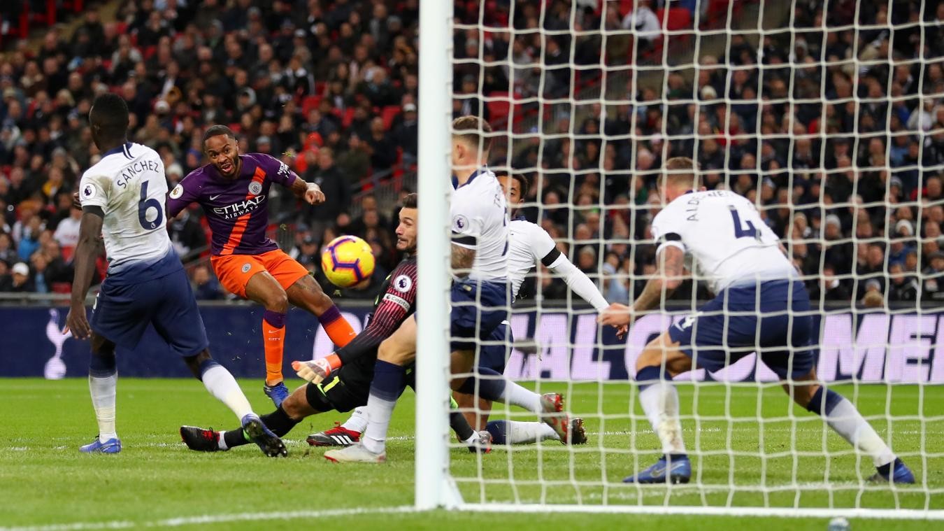 10 khoảnh khắc ấn tượng nhất vòng 10 Premier League - Bóng Đá