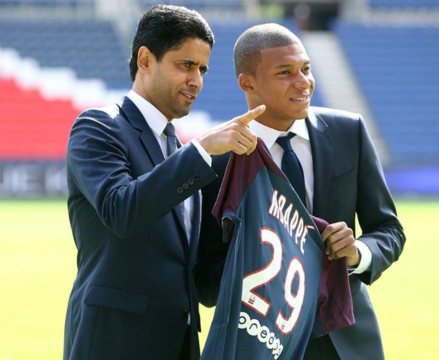 Mbappe chính thức ra mắt PSG - Bóng Đá
