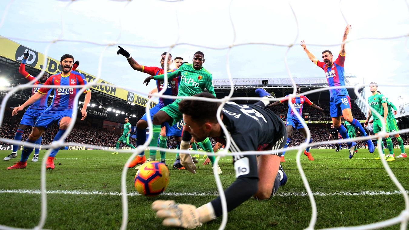 10 khoảnh khắc ấn tượng nhất vòng 22 Premier League - Bóng Đá