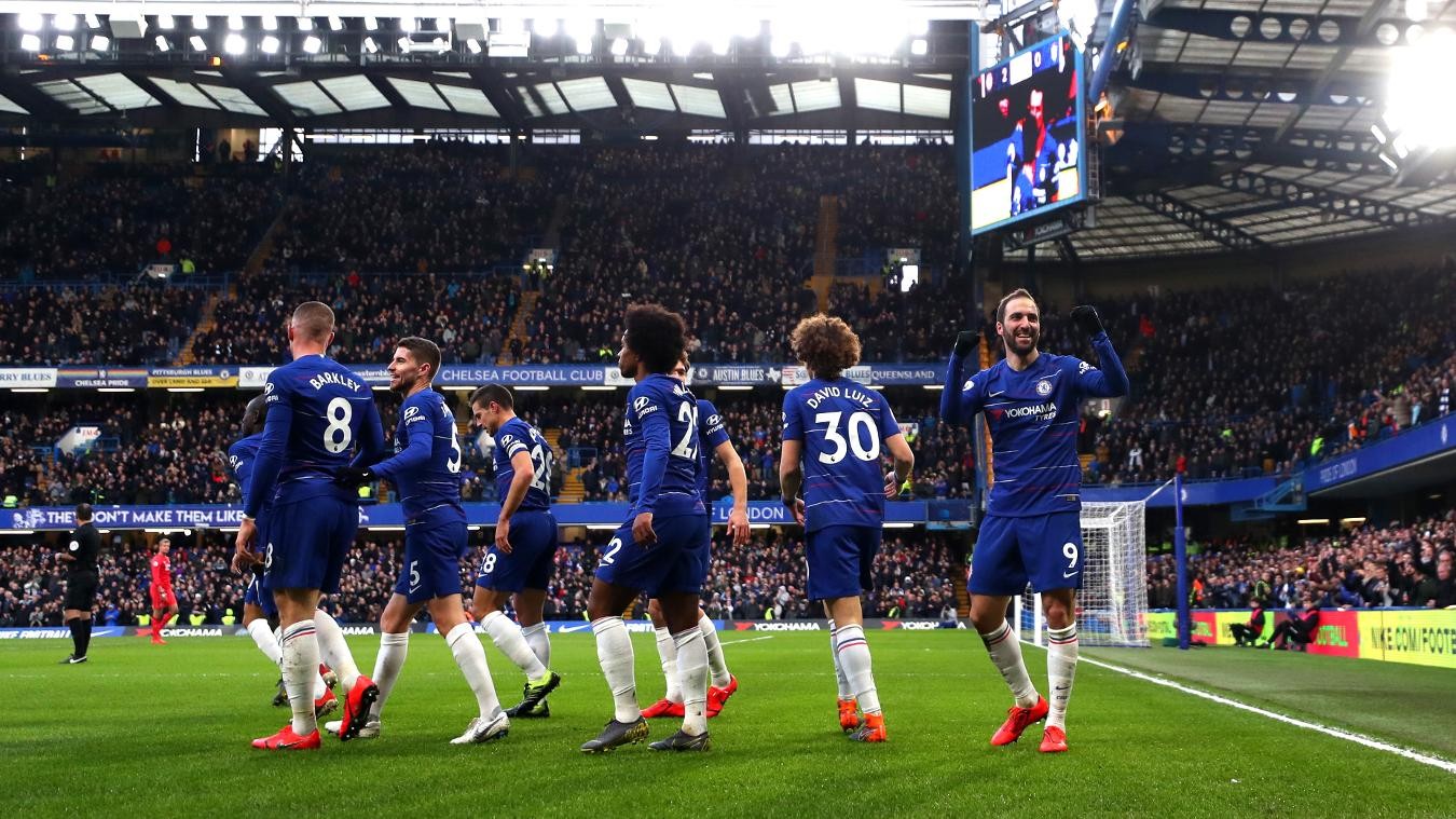 10 khoảnh khắc ấn tượng nhất vòng 25 Premier League - Bóng Đá