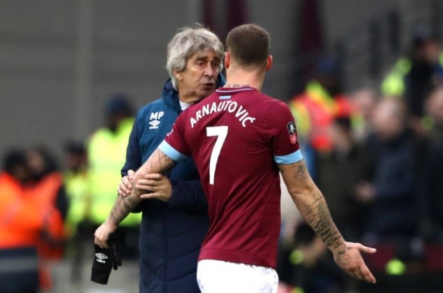 Arnautovic nổi điên vì bị thay ra - Bóng Đá