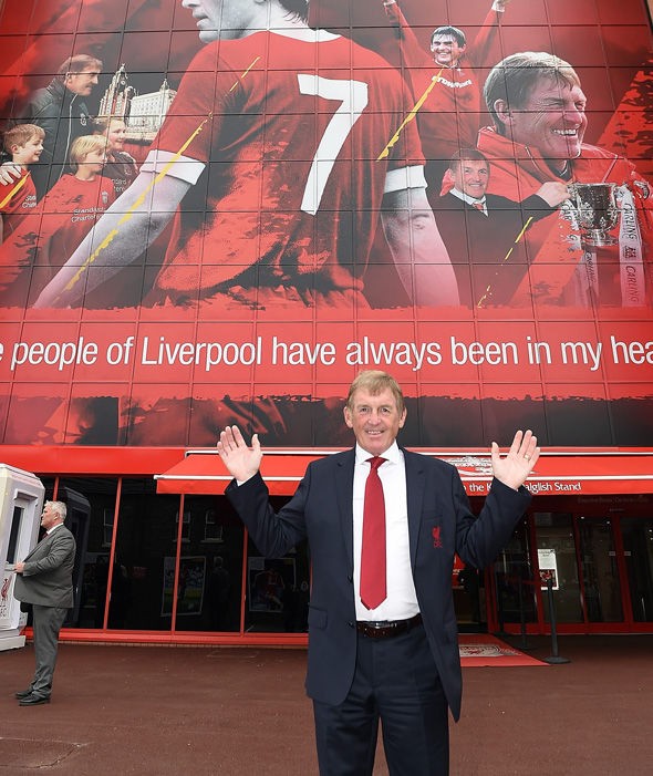 Kenny Daglish được vinh danh ở Liverpool - Bóng Đá
