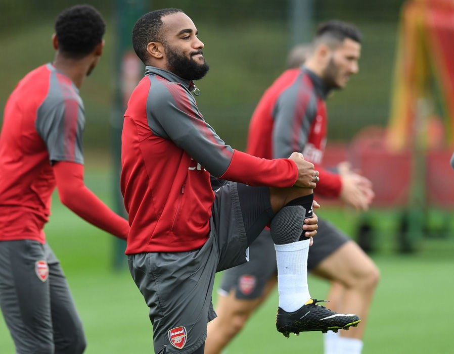 Arsenal tập luyện - Bóng Đá