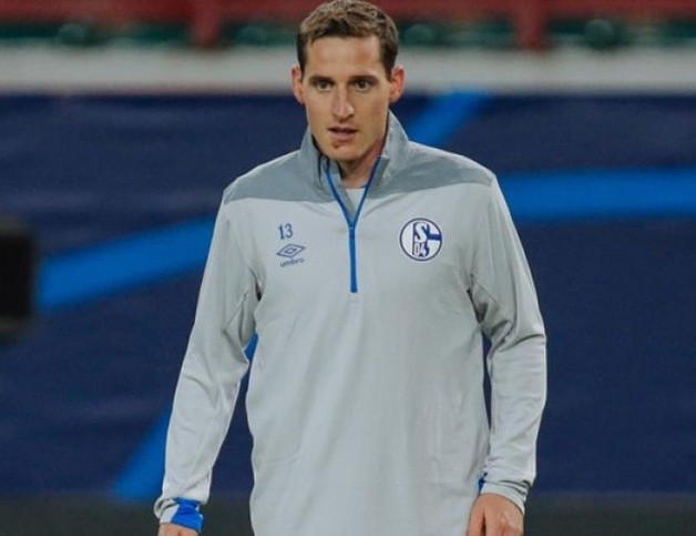 Cựu tiền vệ Bayern Munich bị 